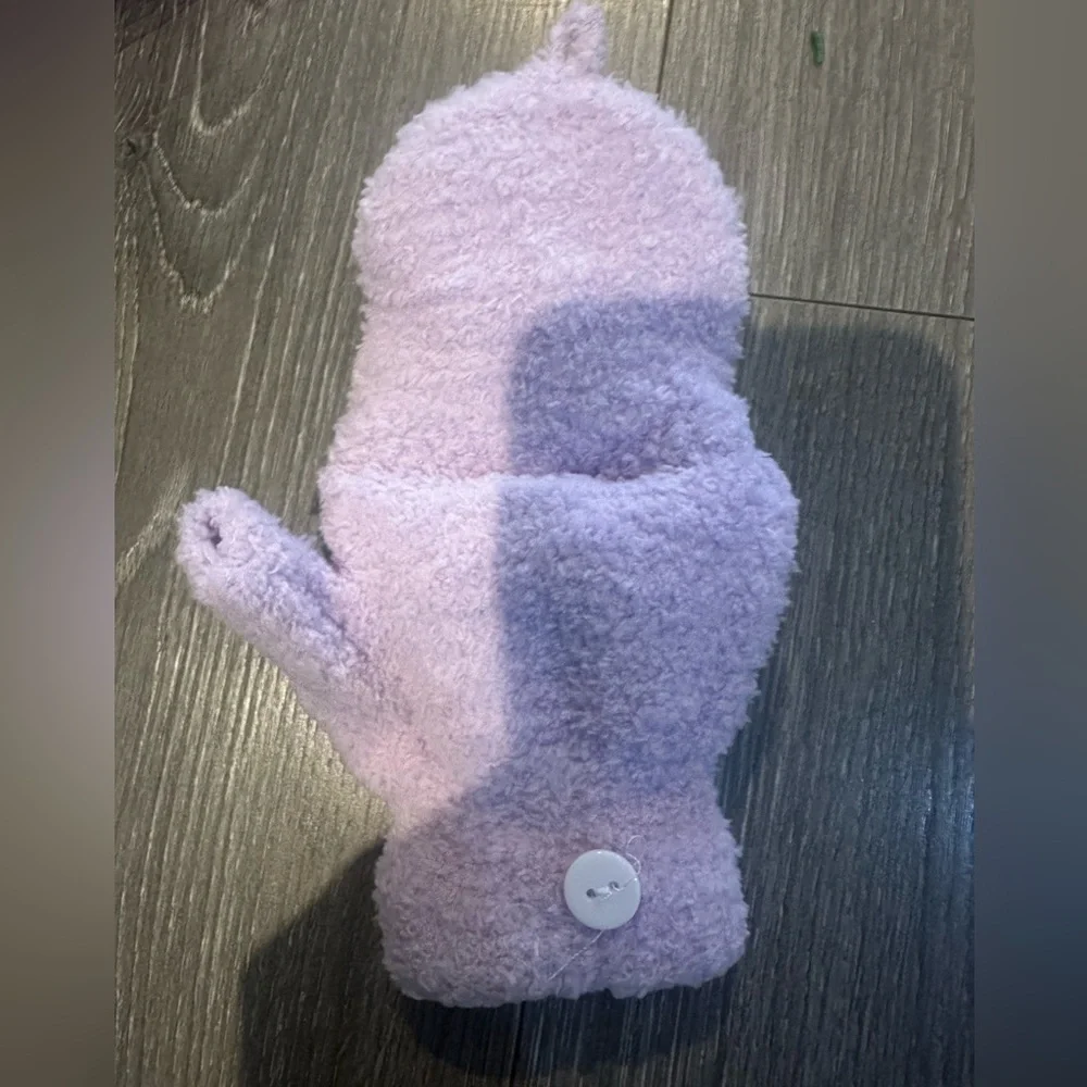 Purple fuzzy bunny kids gloves with mitten cover